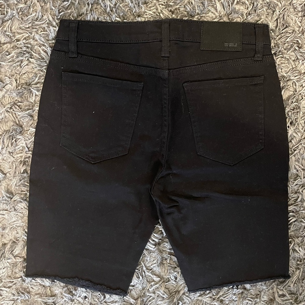Men’s Shorts - Picture 2 of 2